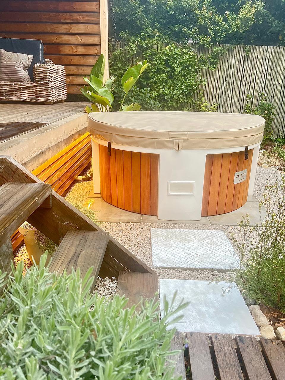 Ami Pod hot tub installation 6